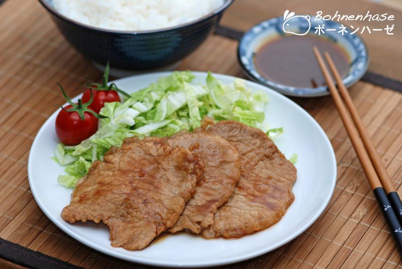 shogayaki ăn kèm với bắp cải xắt sợi shogayaki ăn kèm với bắp cải xắt sợi